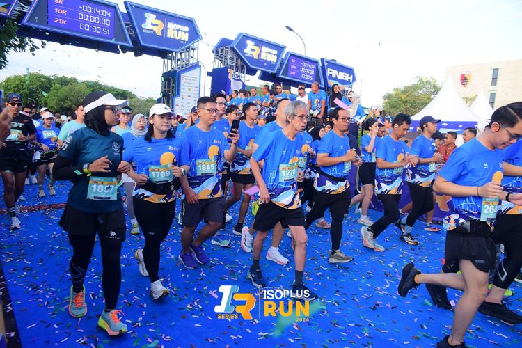 Race photo from Isoplus Run 2024 Surabaya