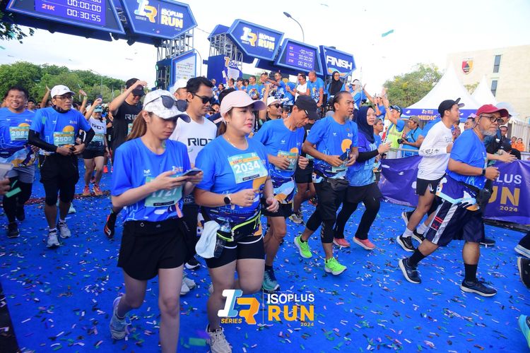 Race photo from Isoplus Run 2024 Surabaya