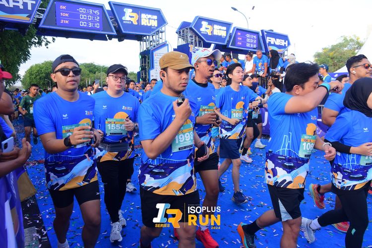 Race photo from Isoplus Run 2024 Surabaya