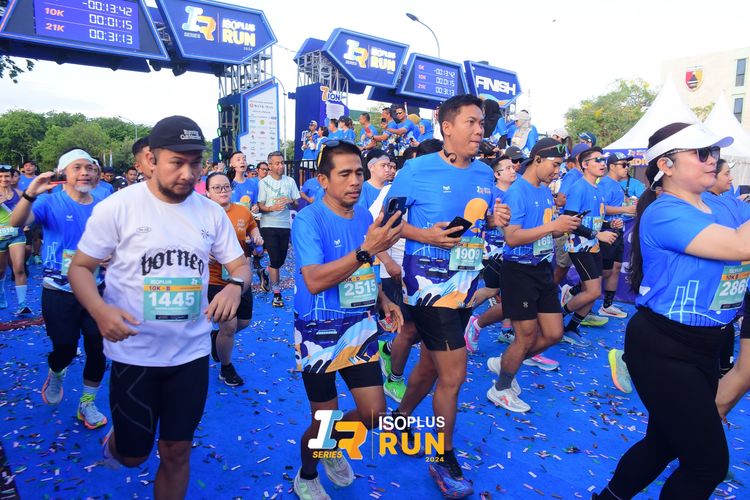 Race photo from Isoplus Run 2024 Surabaya