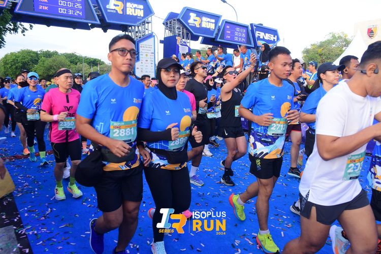 Race photo from Isoplus Run 2024 Surabaya