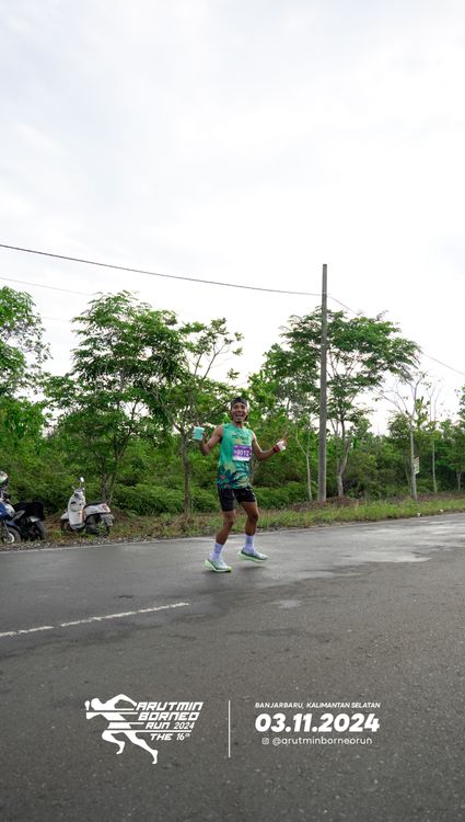 Race photo from Arutmin Borneo Run 2024