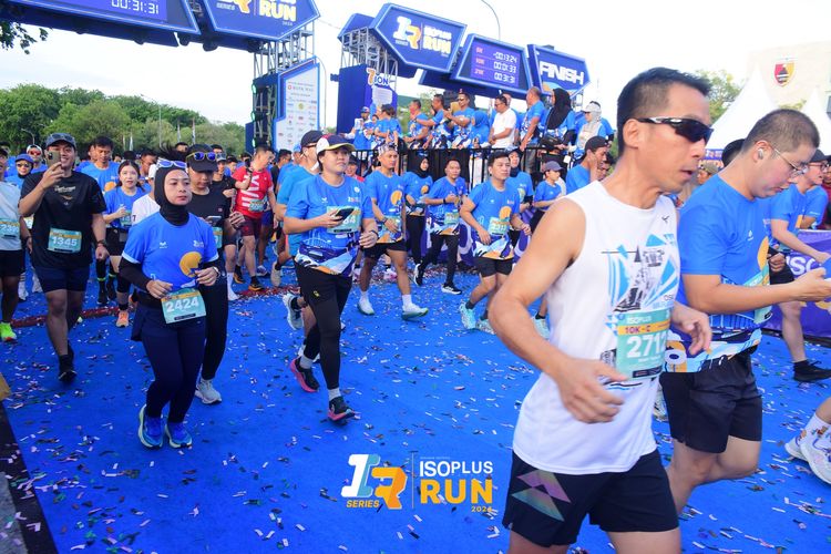 Race photo from Isoplus Run 2024 Surabaya