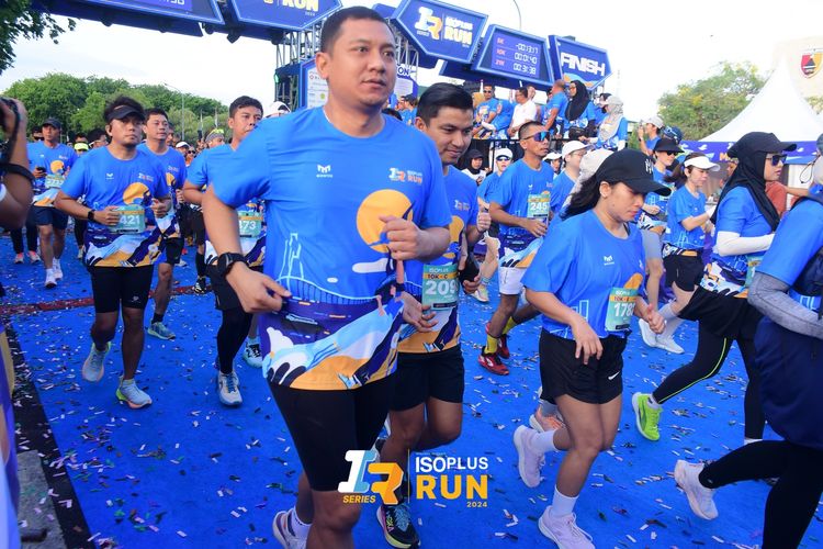 Race photo from Isoplus Run 2024 Surabaya