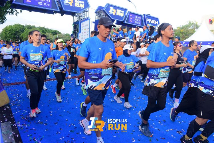 Race photo from Isoplus Run 2024 Surabaya