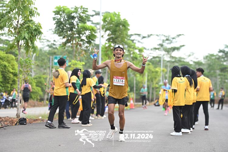 Race photo from Arutmin Borneo Run 2024