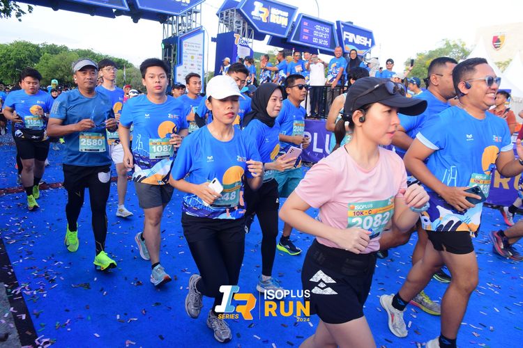 Race photo from Isoplus Run 2024 Surabaya