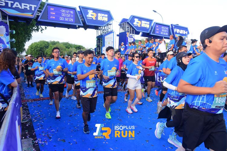 Race photo from Isoplus Run 2024 Surabaya