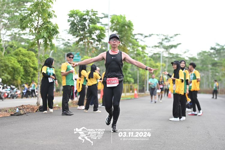 Race photo from Arutmin Borneo Run 2024
