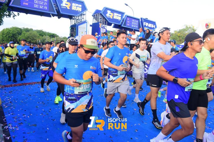 Race photo from Isoplus Run 2024 Surabaya