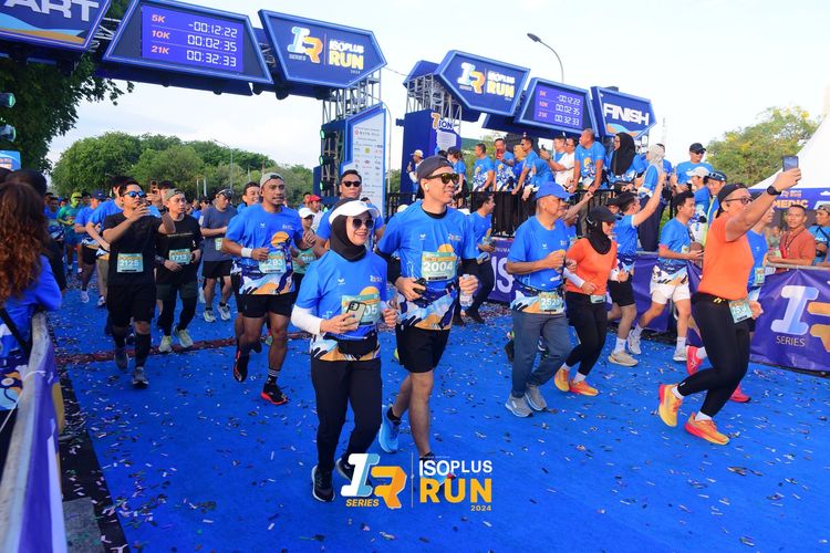 Race photo from Isoplus Run 2024 Surabaya