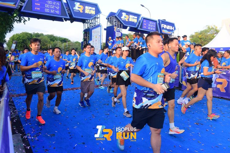 Race photo from Isoplus Run 2024 Surabaya