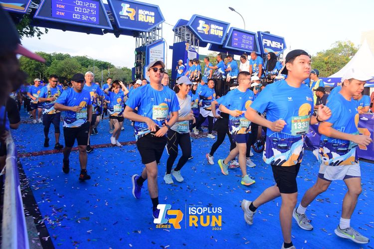 Race photo from Isoplus Run 2024 Surabaya