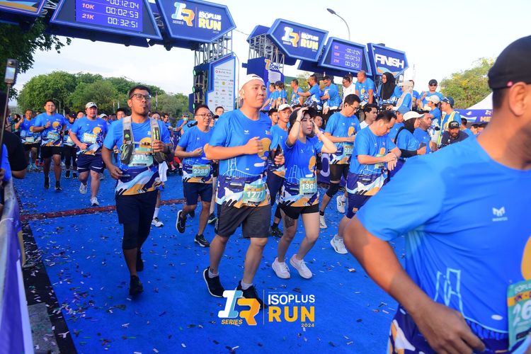Race photo from Isoplus Run 2024 Surabaya
