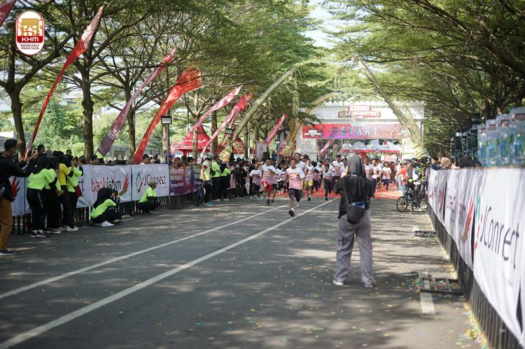 Race photo from Kediri Half Marathon 2024