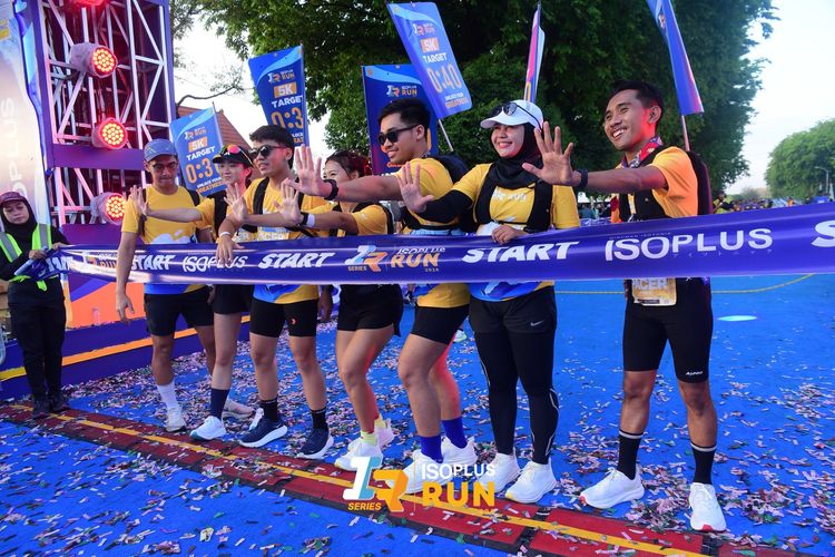 Race photo from Isoplus Run 2024 Surabaya