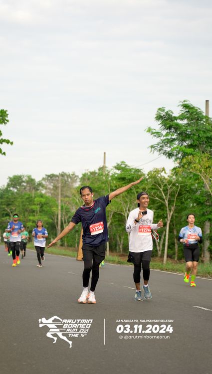 Race photo from Arutmin Borneo Run 2024