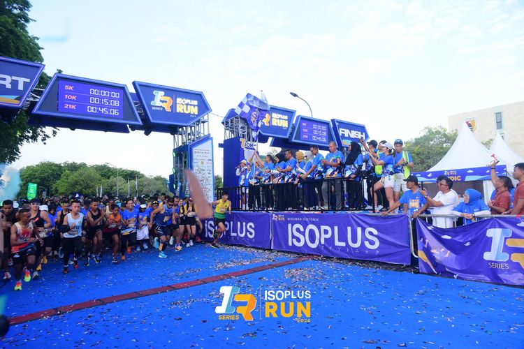 Race photo from Isoplus Run 2024 Surabaya