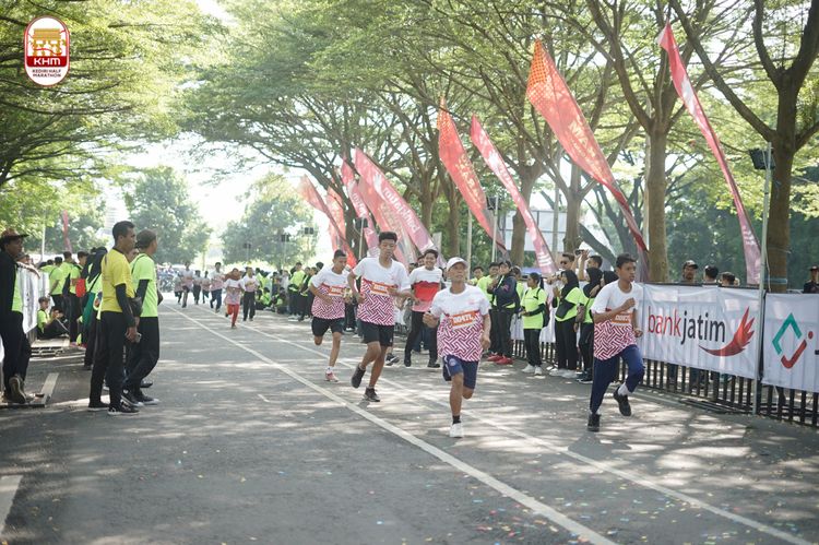 Race photo from Kediri Half Marathon 2024