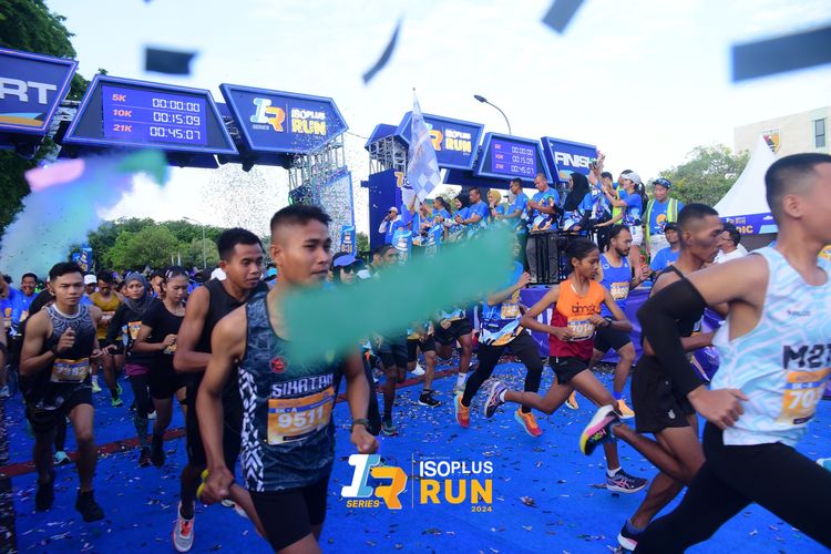 Race photo from Isoplus Run 2024 Surabaya