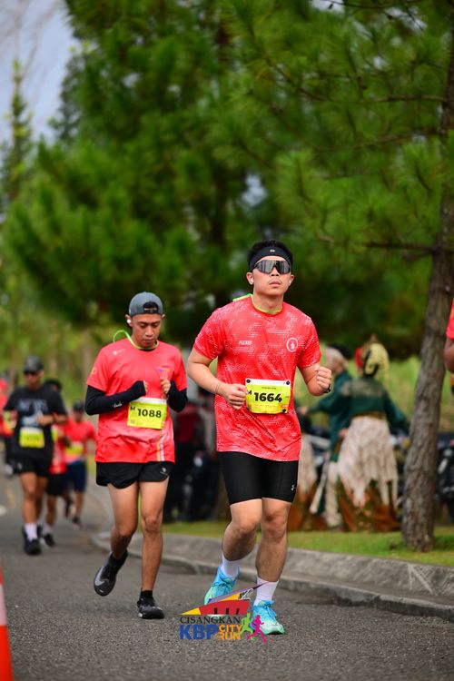 Race photo from CISANGKAN KBP CITY RUN 2025