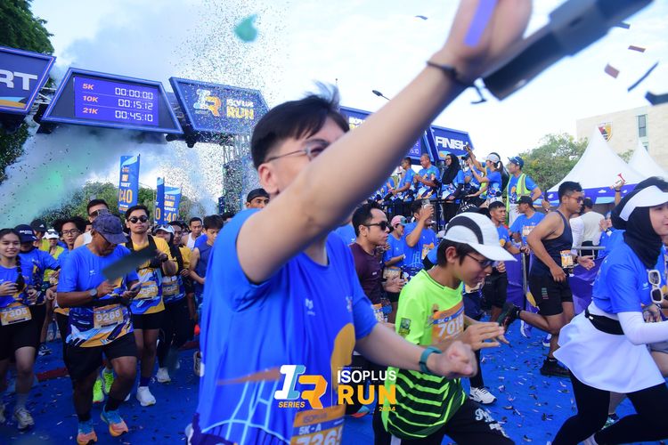 Race photo from Isoplus Run 2024 Surabaya