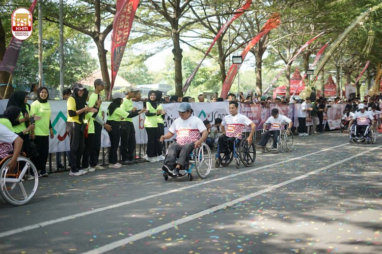 Race photo from Kediri Half Marathon 2024
