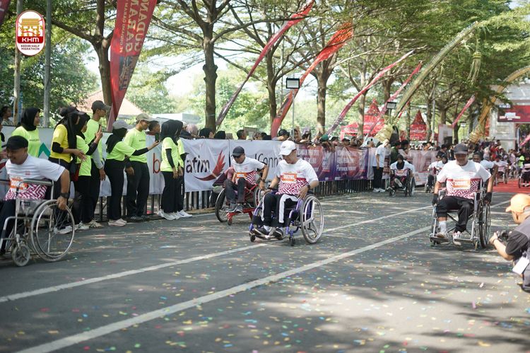 Race photo from Kediri Half Marathon 2024