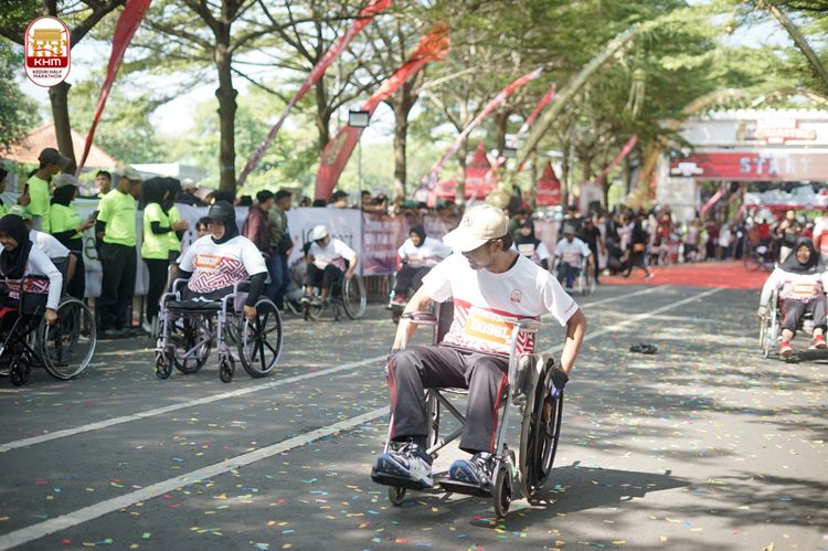 Race photo from Kediri Half Marathon 2024