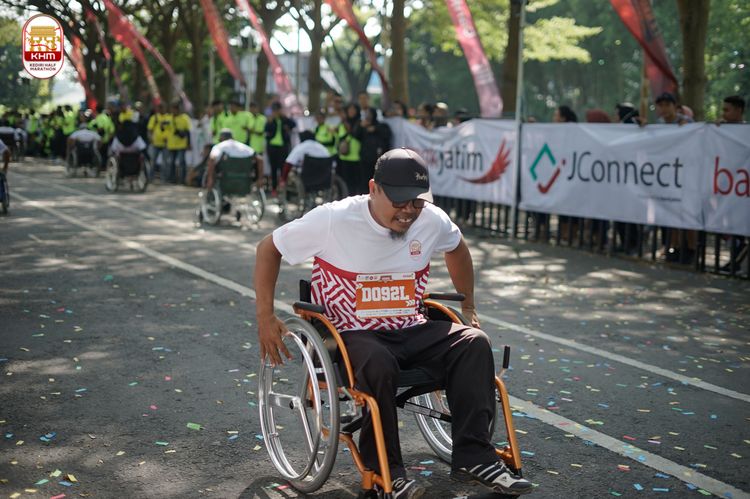 Race photo from Kediri Half Marathon 2024