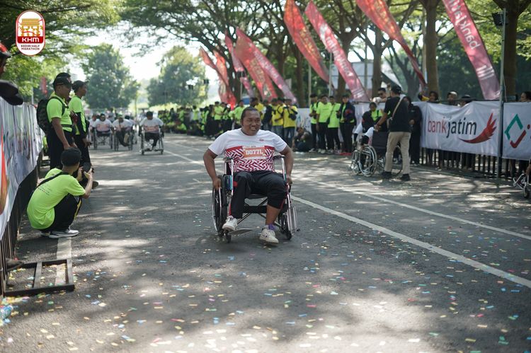 Race photo from Kediri Half Marathon 2024