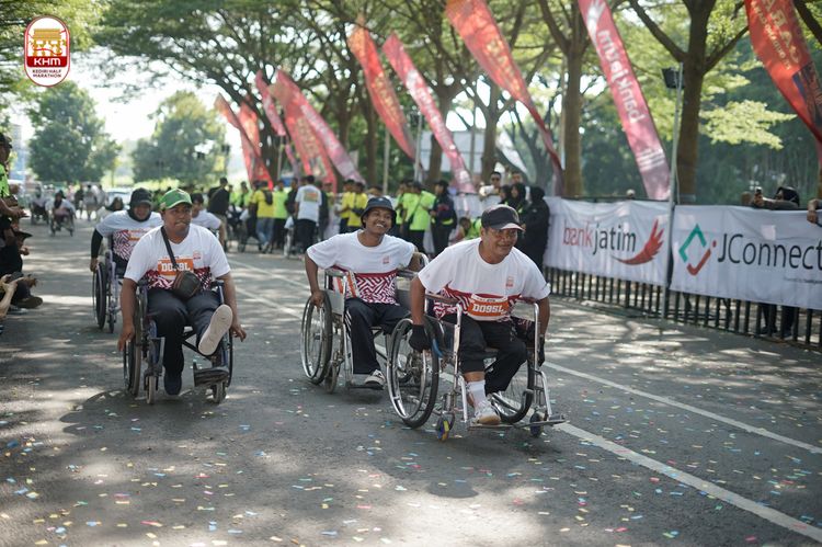 Race photo from Kediri Half Marathon 2024