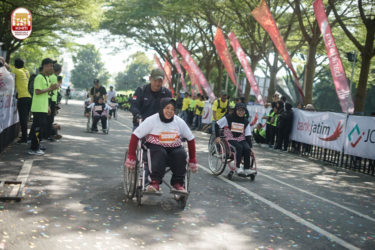 Race photo from Kediri Half Marathon 2024