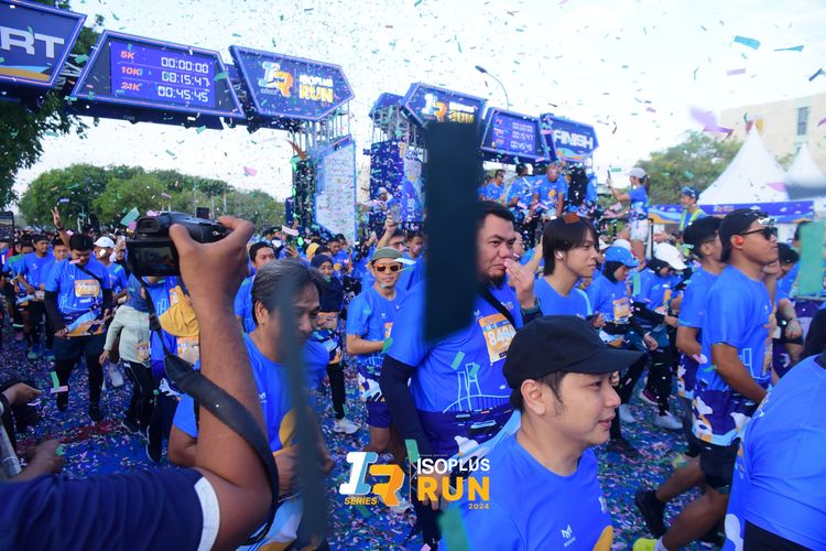 Race photo from Isoplus Run 2024 Surabaya