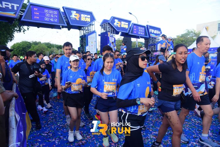 Race photo from Isoplus Run 2024 Surabaya