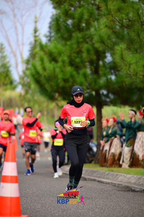 Race photo from CISANGKAN KBP CITY RUN 2025