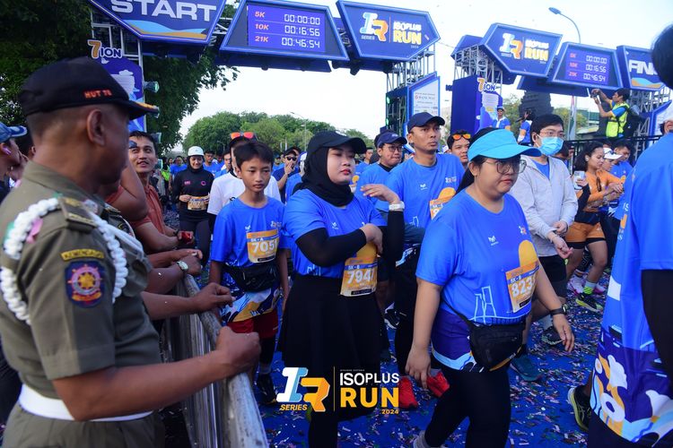 Race photo from Isoplus Run 2024 Surabaya