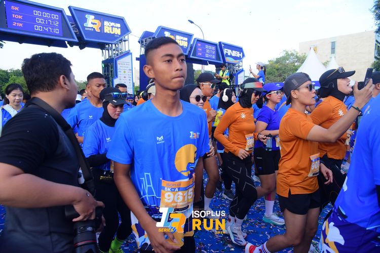 Race photo from Isoplus Run 2024 Surabaya