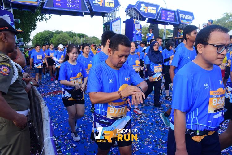 Race photo from Isoplus Run 2024 Surabaya