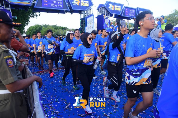 Race photo from Isoplus Run 2024 Surabaya