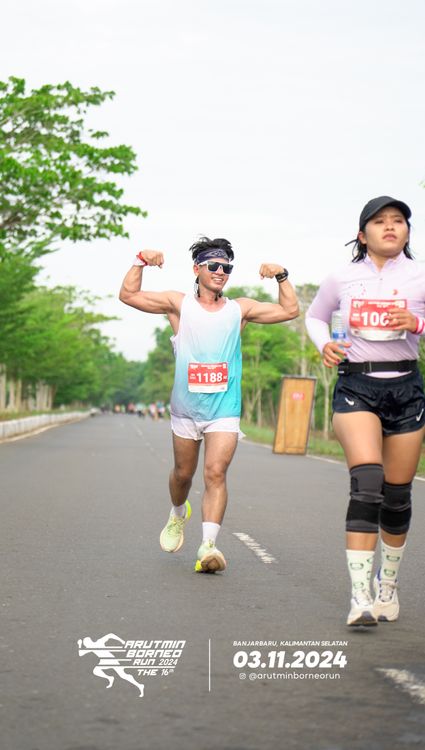 Race photo from Arutmin Borneo Run 2024