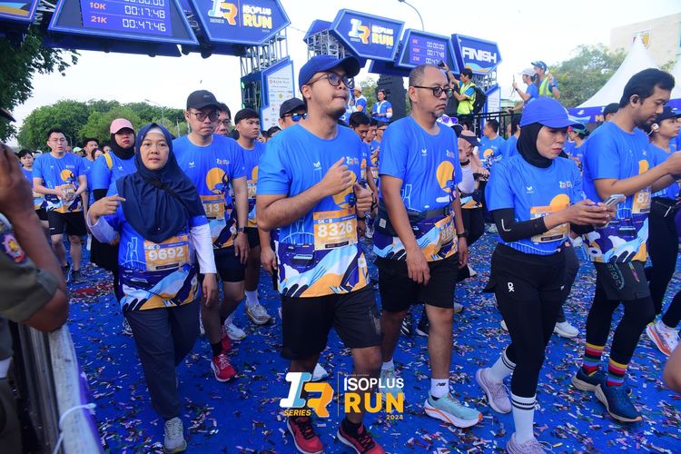 Race photo from Isoplus Run 2024 Surabaya