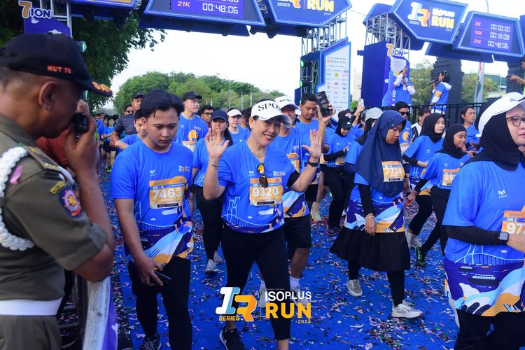 Race photo from Isoplus Run 2024 Surabaya