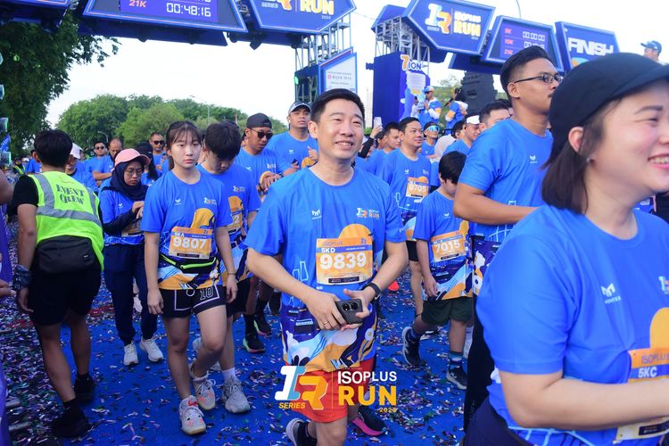 Race photo from Isoplus Run 2024 Surabaya