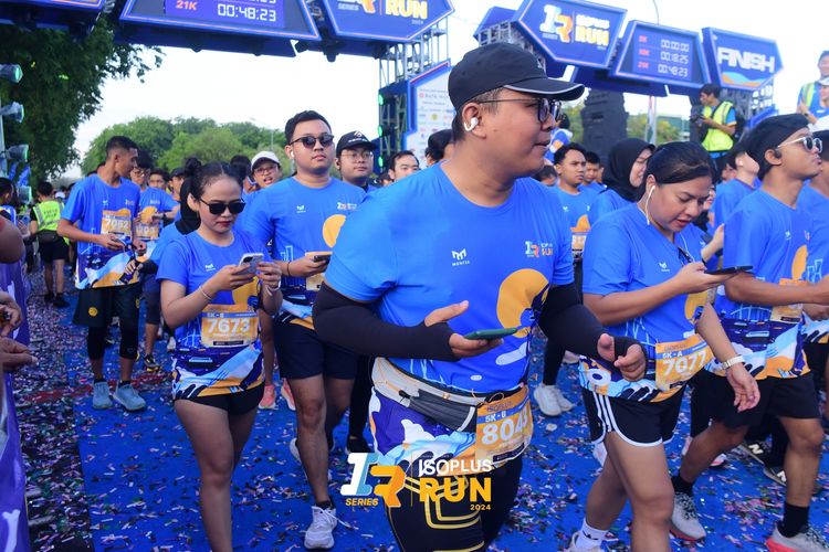 Race photo from Isoplus Run 2024 Surabaya