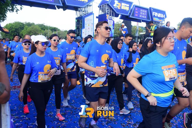 Race photo from Isoplus Run 2024 Surabaya