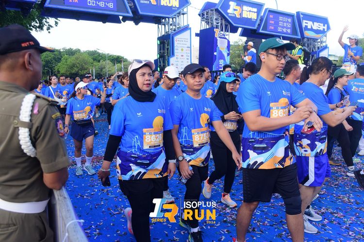 Race photo from Isoplus Run 2024 Surabaya