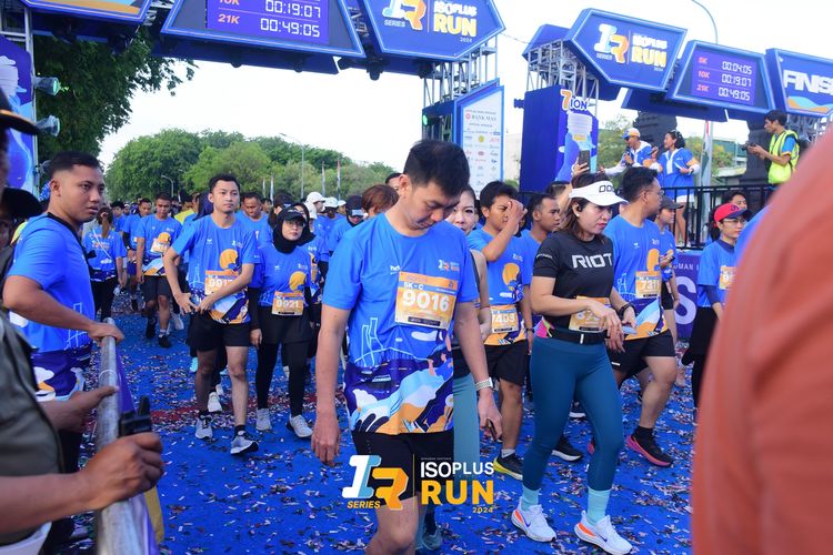 Race photo from Isoplus Run 2024 Surabaya