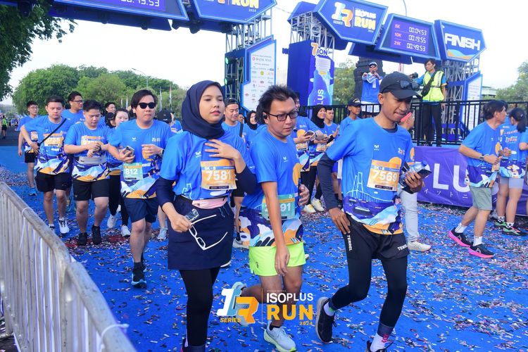 Race photo from Isoplus Run 2024 Surabaya