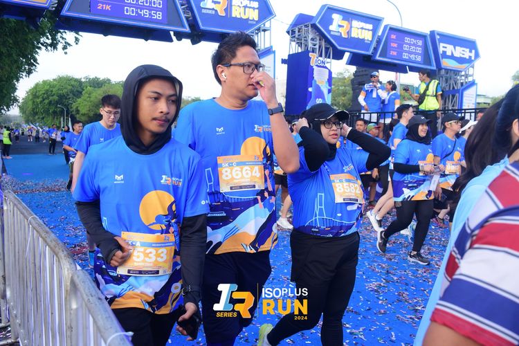 Race photo from Isoplus Run 2024 Surabaya
